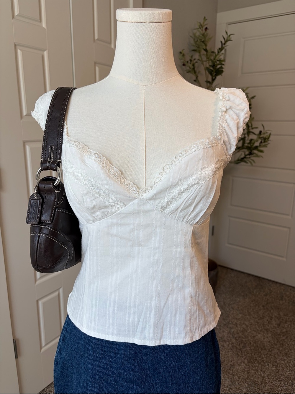 NWOT Princess Polly White Lace-Trim Cap Sleeve Women's Top